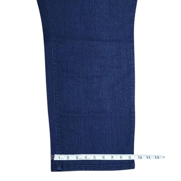 Charter Club Plus Size Cambridge Slim Leg Stretch Blue Denim Pull On Pants 28W - Picture 13 of 16
